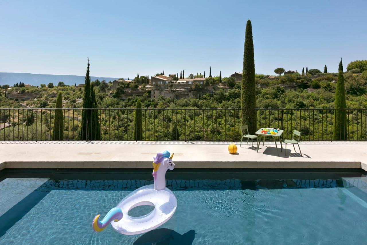 Airelles Gordes, La Bastide Hotel Bagian luar foto